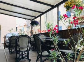 La Cigale，位于阿尔让河畔皮热的酒店
