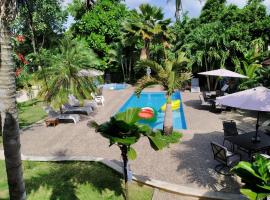 Hotel Henry Bacalar，位于巴卡拉尔的酒店