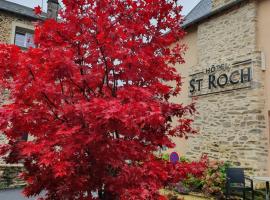 Hôtel Saint-Roch, Saint-Ybard，位于Saint-Ybard的酒店