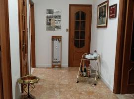 BRUNO TURIN APARTMENT Near the METRO，位于科莱尼奥的酒店