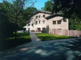 坎布兰科酒店