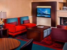 伯明翰荷姆伍德原住客栈，位于伯明翰的酒店