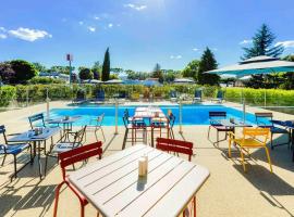 Ibis Roanne Le Coteau Hotel Restaurant，位于勒科托的酒店