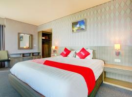 Collection O 90716 Grand Hills Hotel And Resto，位于外南梦的酒店