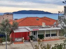 Villa Aleksandra - T