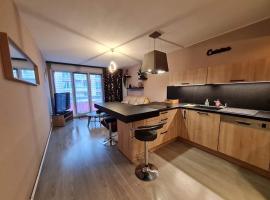 Chez Romain, appartement proche commerces et centre ville，位于默兹河畔凡尔登的酒店