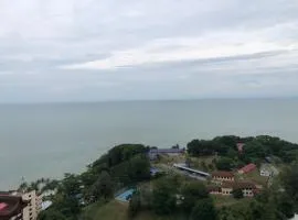 Beach Resort HOME STAY SRI SAYANG 05 APARTMENT BATU FERRINGHI 2BEDROOM