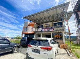 Minang Raya Guesthouse Syariah RedPartner，位于Siulakmukai的酒店