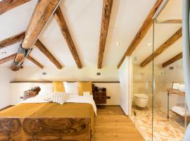 &Scaron;pacapanova hi&scaron;a，位于Komen的浪漫度假酒店