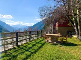 SOMATEN. Casa rural en parque natural de alta montaña cerca de Ordino-Arcalís.，位于奥尔迪诺的酒店