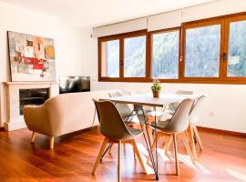 Apartamento moderno Estanyó con vistas en Arinsal，位于Mas de Ribafeta的酒店