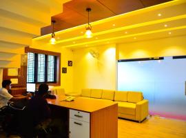 AURA RESIDENCY，位于Payyannūr的酒店