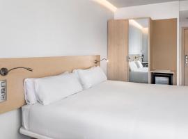 B&B HOTEL Málaga Centro，位于马拉加的酒店