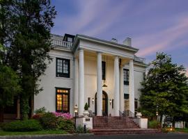 Tarrytown House Estate，位于塔里敦的酒店