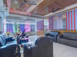 OYO 26981 Sharan Residency，位于哈桑的酒店