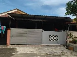 Yatida Homestay - Guest House Port Dickson