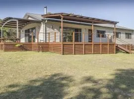 Bawley Backyard Haven