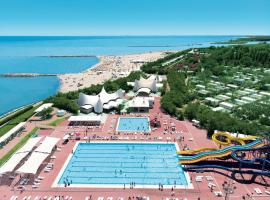Isamar Holiday Village，位于Ca Lino的酒店
