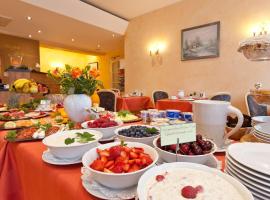 Engelhard Das Landhotel Garni，位于基希海姆的酒店