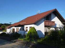 Ferienhaus Unteres Hart，位于Gomadingen的低价酒店