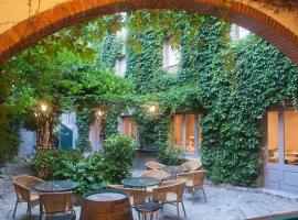 Hotel Jardí Apartaments，位于莫列鲁萨的酒店