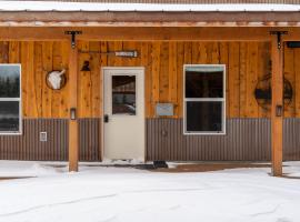 Bunkhouse，位于西黄石划桨探险之旅附近的酒店