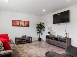 COZY MODERN HOUSE IN CITRUS HEIGHTS，位于柑橘高地的酒店
