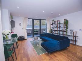 Stylish Brixton 2 bed- 2 bath by Pop and Brixton Village，位于伦敦的酒店