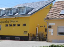 Alt Baden Apartement，位于Dunaszekcső的酒店