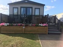 Tattershall Lakes Retreat 3 bedroom mini Lodge