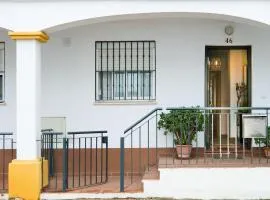 3 Bedroom Cozy Home In La Algaba