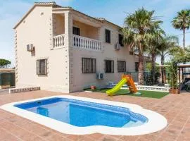 7 Bedroom Awesome Home In Cullera