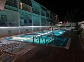Hostal S'Algaret，位于福尔内利斯的酒店