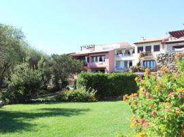 Guest Host - Two Apartments in Aldiola Porto Rotondo，位于罗通多港的酒店