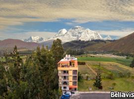 Departamentos Bellavista La Alborada Huaraz，位于瓦拉斯的酒店