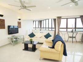 Sri Sayang Seaview Holiday Home，位于峇都丁宜的酒店