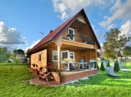 Cottage by Lake Ostrowieckie with Private Beach