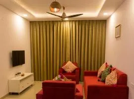 ComfyCorner - Luxurious 2-BHK Apartment