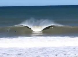 Baqueano surf house，位于马德普拉塔的别墅