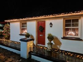 Kiltoy Cottage, Cosy 2 bedroomed Gate Lodge Cottage，位于莱特肯尼Donegal County Museum附近的酒店