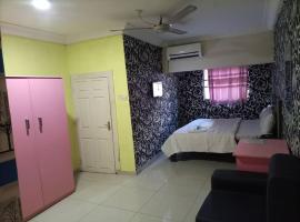 Anchor international hotel ULA EKWULOBIA，位于Aguata的酒店