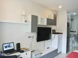 Ad Condominium Bang saray F2 R205