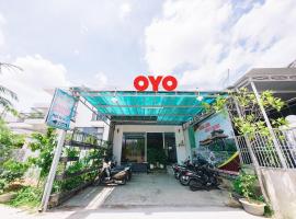 OYO 1117 Ngoc Lan Motel，位于顺化富佰机场 - HUI附近的酒店