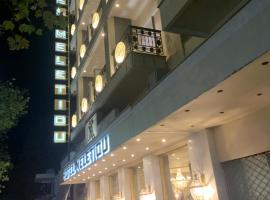 梅乐提欧酒店，位于底比斯的酒店