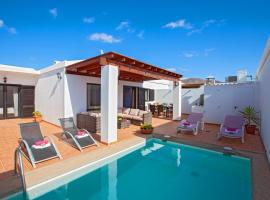 Villa Jesús Lanzarote-Papagayo，位于亚伊萨的酒店