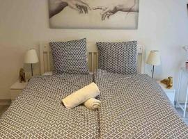 Private Studio Apartment in Bremgarten，位于布雷姆加滕的酒店