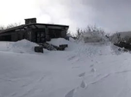 The Lions Lair Lodge