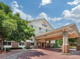Comfort Suites Fort Collins Near University，位于柯林斯堡的酒店