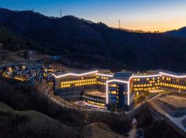 Ramada Hotel & Suite by Wyndham Gangwon Pyeongchang，位于平昌的酒店