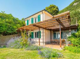Holiday Home Villa Monilia by Interhome，位于莫内利亚的别墅
